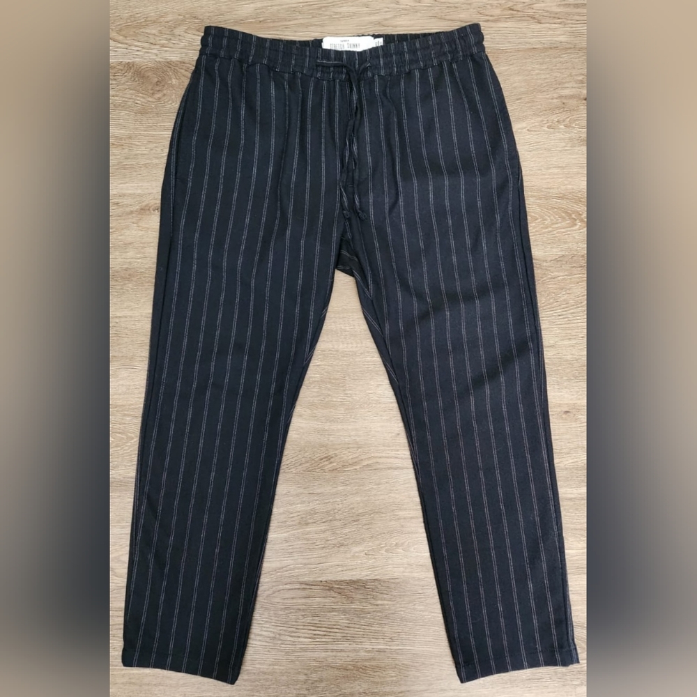 Topman Cropped Jogger Pant